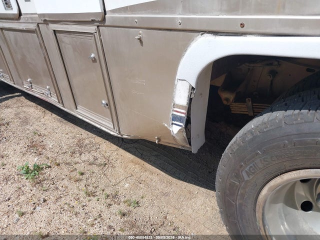 Ford Econoline E450 Super Duty Cutwy  Rv