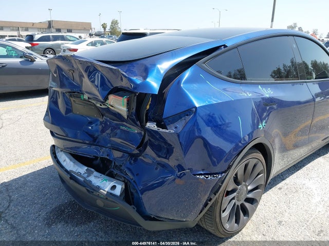 Tesla Model Y Performance Dual Motor All-wheel Drive