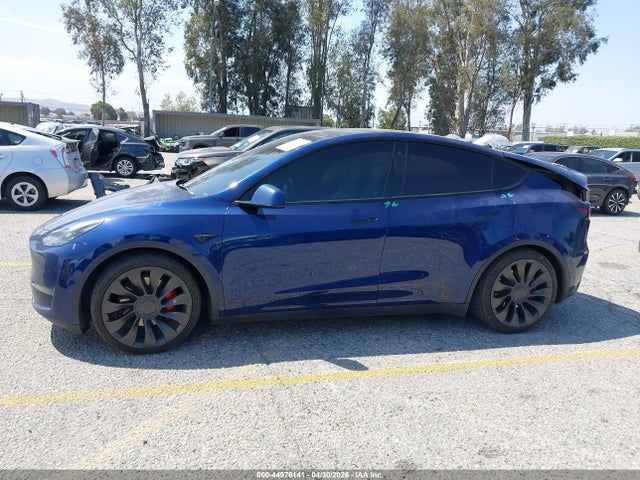 Tesla Model Y Performance Dual Motor All-wheel Drive