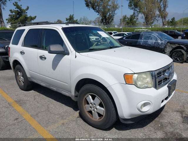 Salvage Ford Escape Image