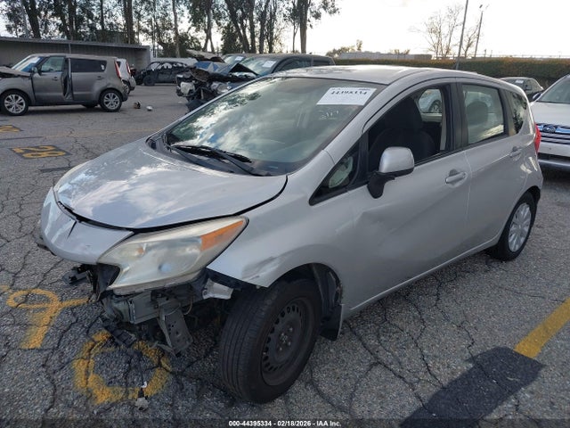 Nissan Versa
