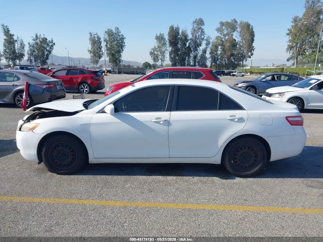 Toyota Camry Ce
