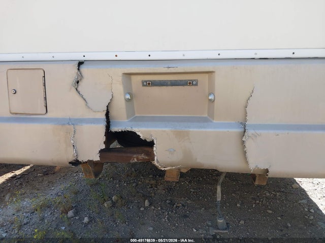 Workhorse Custom Chassis Motorhome Chassis W22