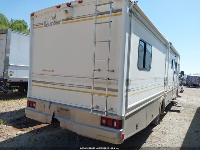 Workhorse Custom Chassis Motorhome Chassis W22