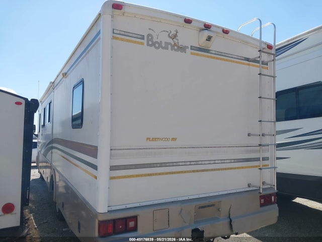 Workhorse Custom Chassis Motorhome Chassis W22