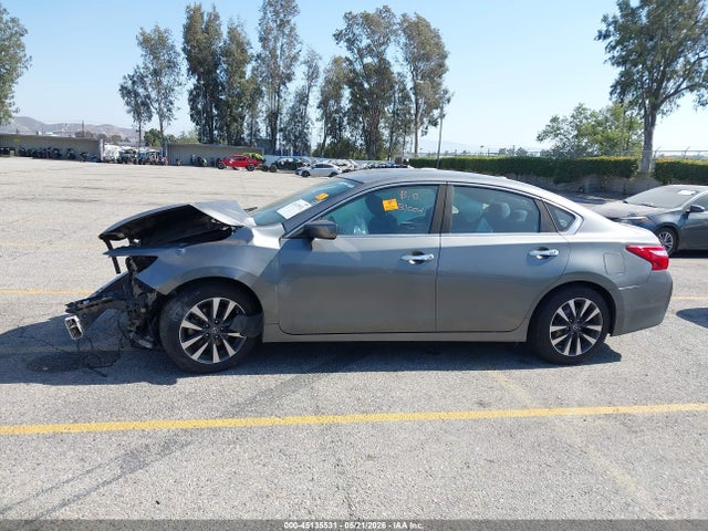 Nissan Altima 2.5 Sv