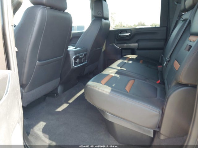 General Motors Sierra 2500HD 4wd  Standard Bed At4