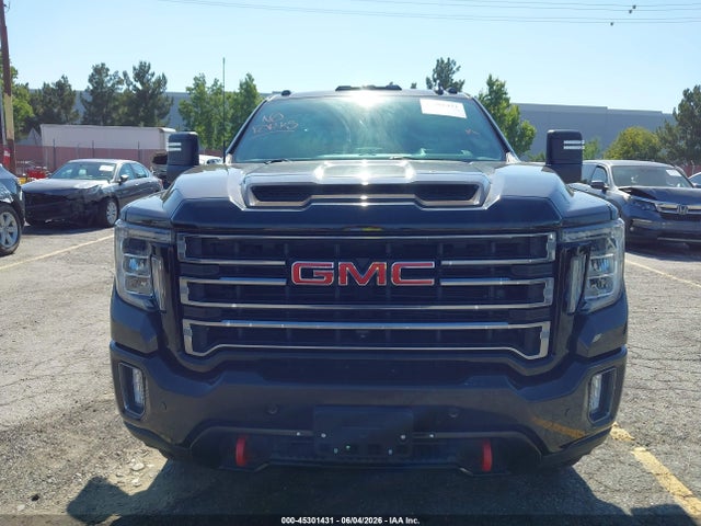 General Motors Sierra 2500HD 4wd  Standard Bed At4