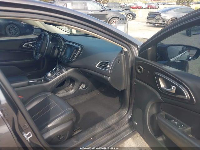 Chrysler 200 C Platinum