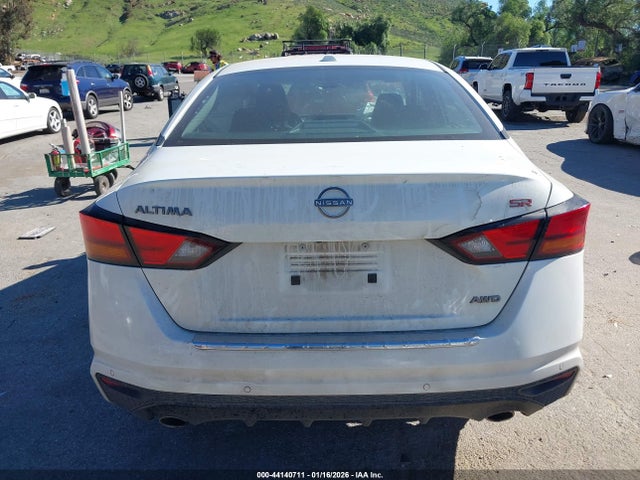 Nissan Altima Sr Intelligent Awd