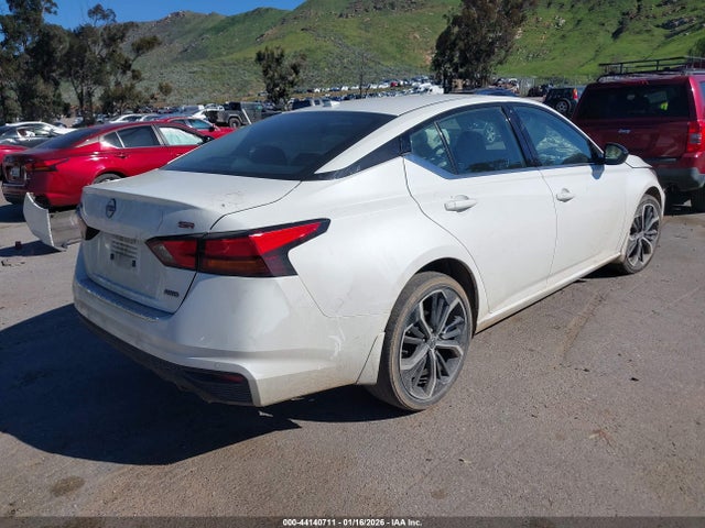 Nissan Altima Sr Intelligent Awd