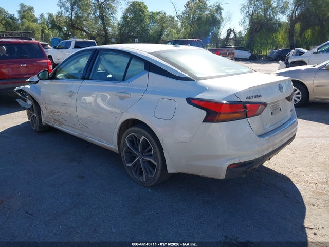 Nissan Altima Sr Intelligent Awd