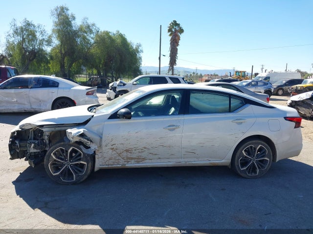 Nissan Altima Sr Intelligent Awd