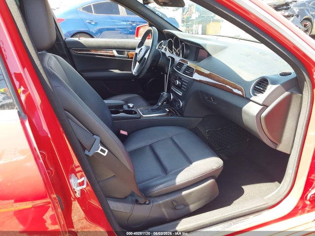Mercedes-Benz C-Class Sport
