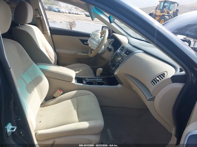 Nissan Altima 2.5 Sv