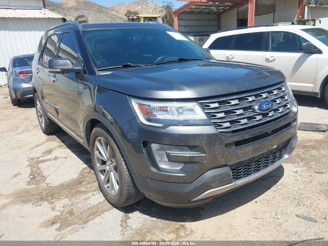 Salvage Ford Explorer Image