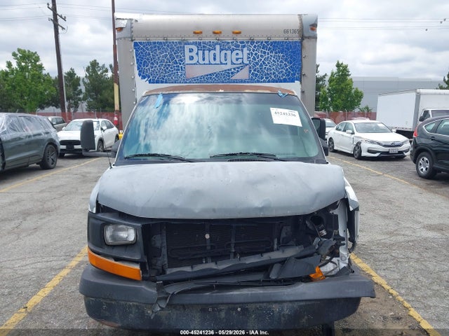 General Motors Savana Cutaway G3500
