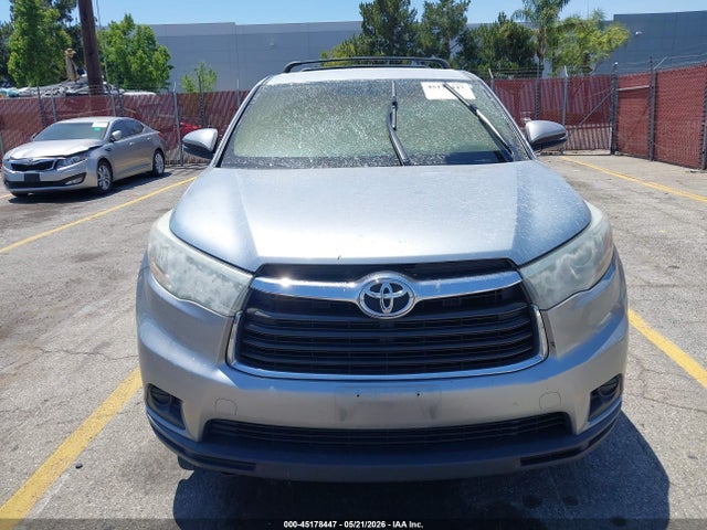 Toyota Highlander Le V6