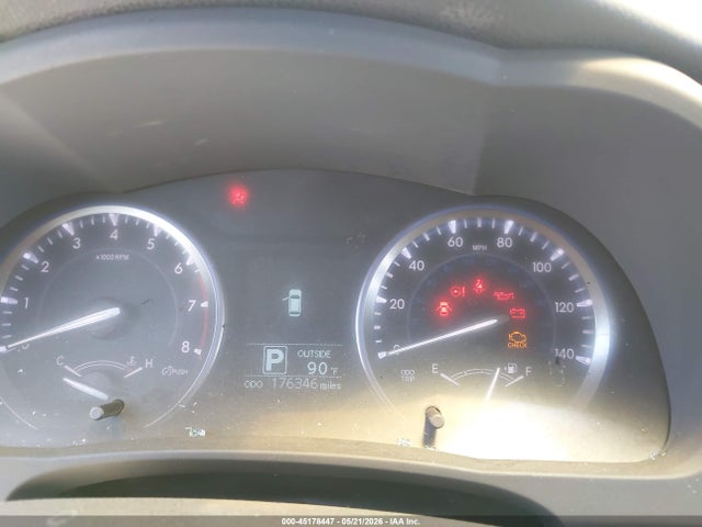 Toyota Highlander Le V6