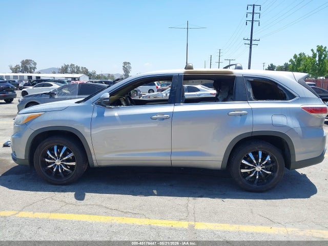 Toyota Highlander Le V6