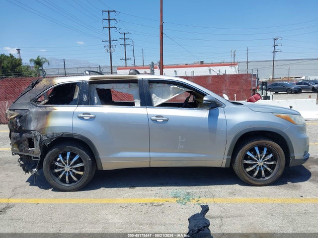 Toyota Highlander Le V6