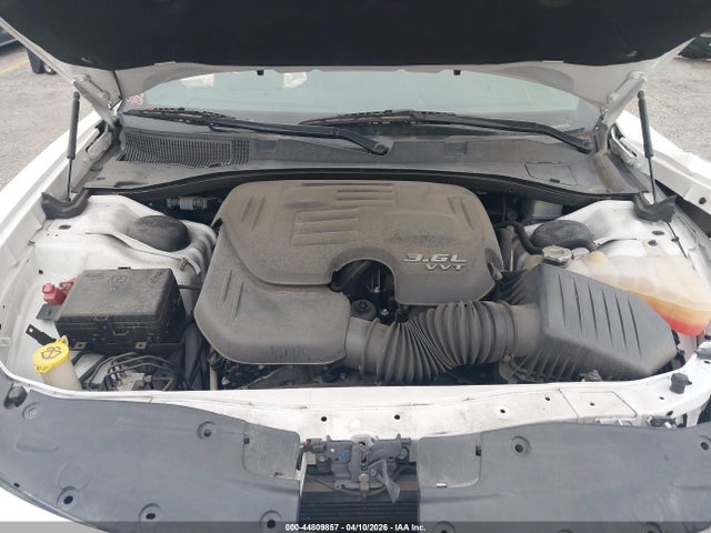 Dodge Charger Sxt Rwd