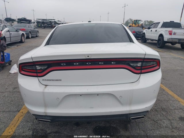 Dodge Charger Sxt Rwd