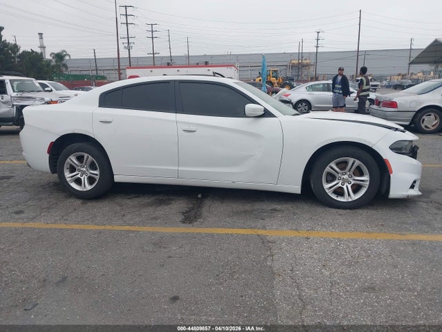 Dodge Charger Sxt Rwd