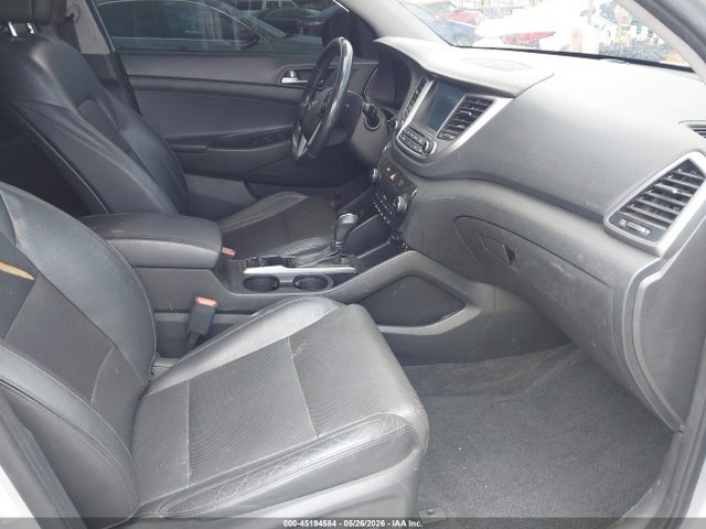 Hyundai TUCSON Limited