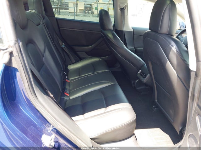 Tesla Model 3 Rear-wheel Drive