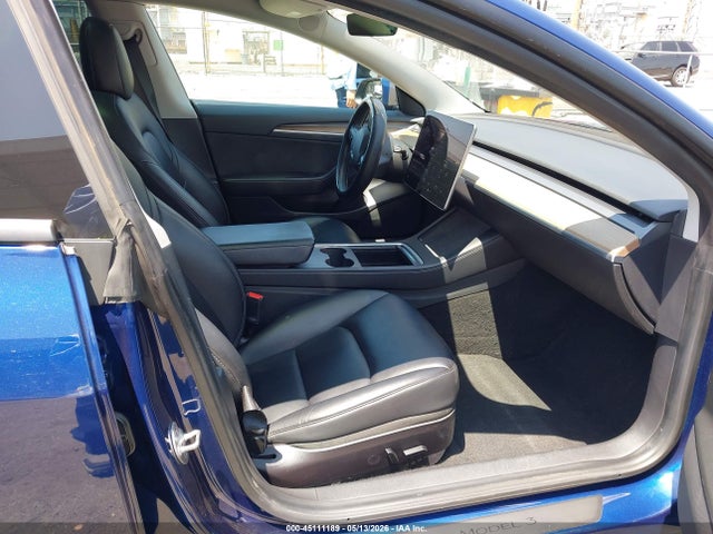 Tesla Model 3 Rear-wheel Drive
