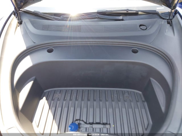 Tesla Model 3 Rear-wheel Drive