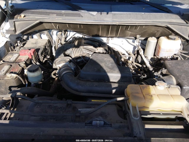 Nissan Nv S V6