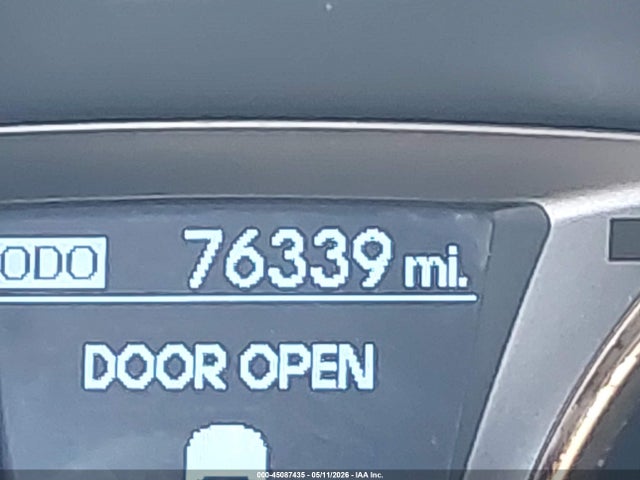 Hyundai Genesis 3.8 Base