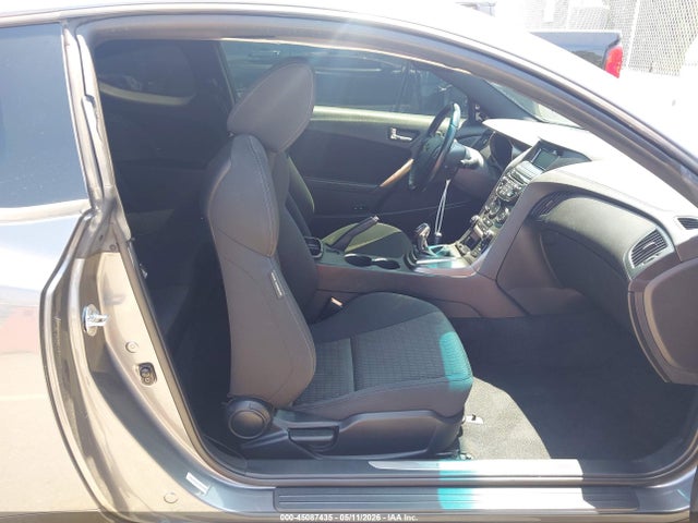 Hyundai Genesis 3.8 Base