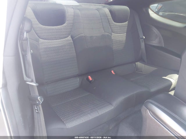 Hyundai Genesis 3.8 Base