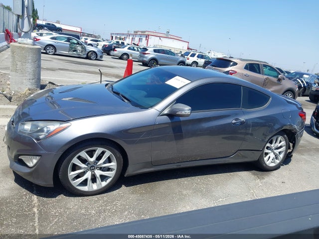 Hyundai Genesis 3.8 Base
