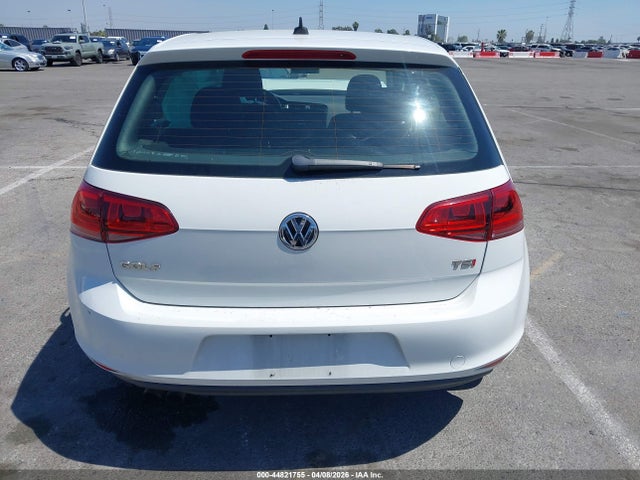 Volkswagen Golf Tsi S 4-door