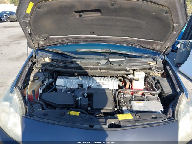 Toyota Prius Three