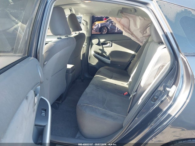 Toyota Prius Three