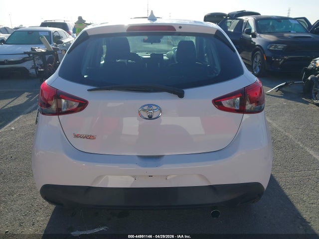 Toyota Yaris Le