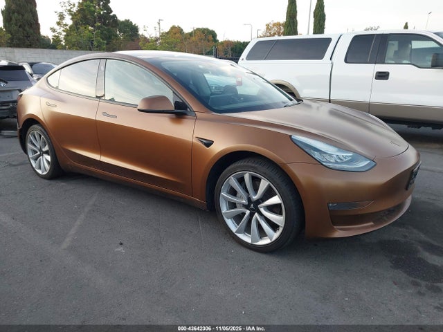 Salvage Tesla Model 3 Image