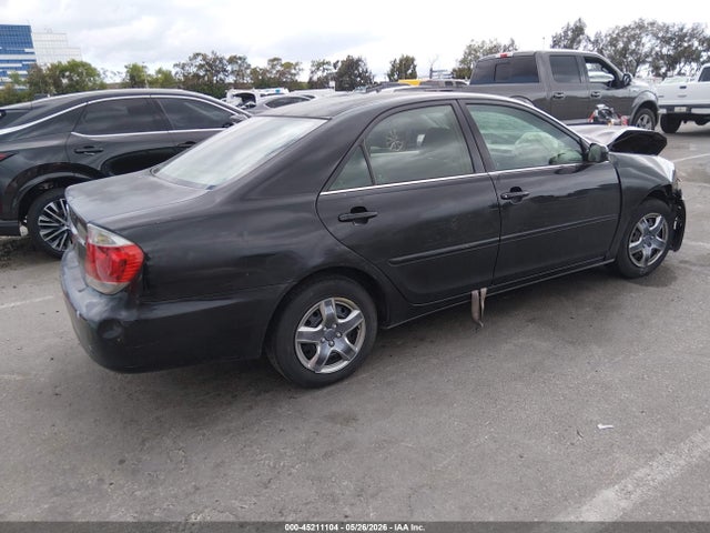 Toyota Camry Std