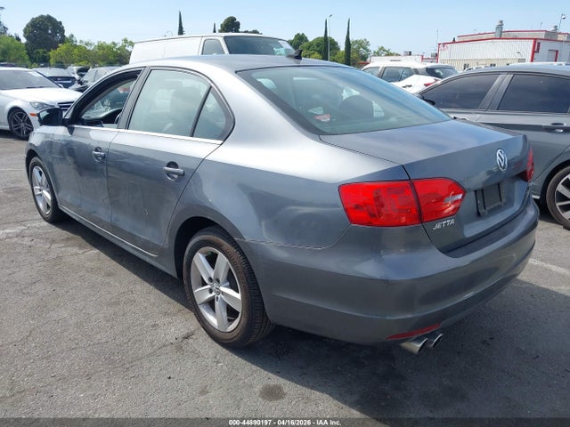 Volkswagen Jetta 2.0l Tdi