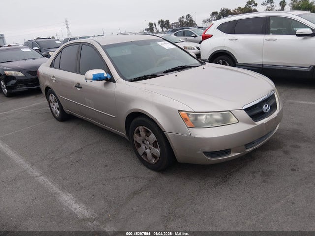 Salvage Hyundai SONATA Image