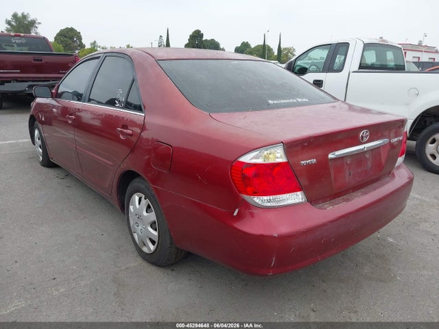 Toyota Camry Le
