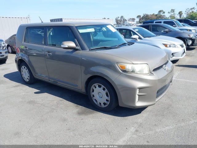 Salvage Scion xB Image