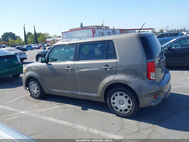 Scion xB