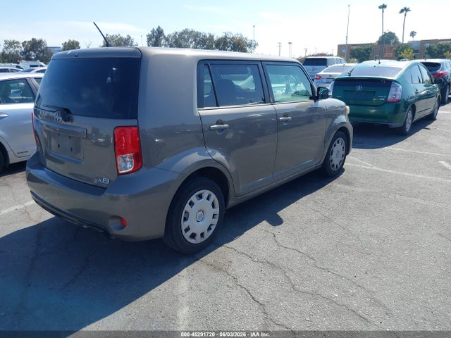 Scion xB