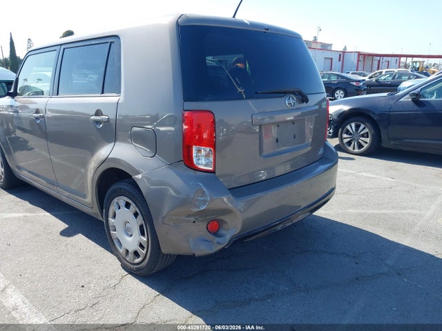 Scion xB